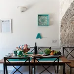Trulli Acquario Gemelli Complex 펜션 카스텔라나그로테