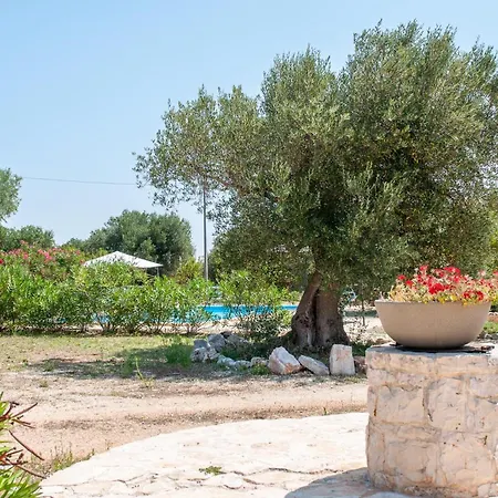 Trulli Acquario Gemelli Complex Ferienhaus *