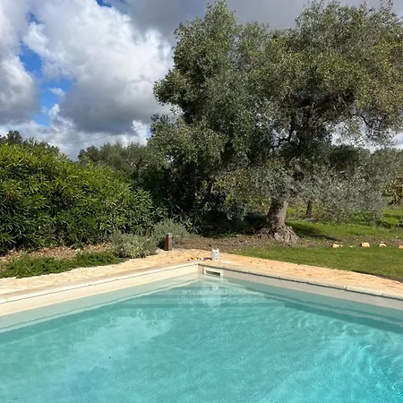 Trulli Acquario Gemelli Complex Tatil Evi Castellana Grotte
