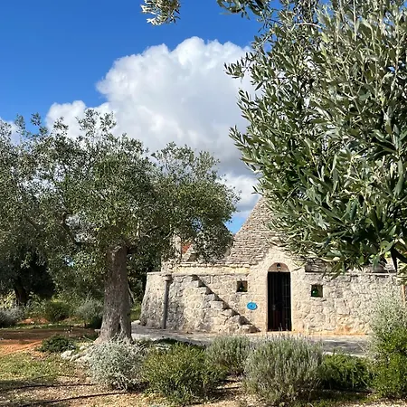 Trulli Acquario Gemelli Complex Tatil Evi
