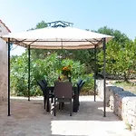 Trulli Acquario Gemelli Complex 펜션 *