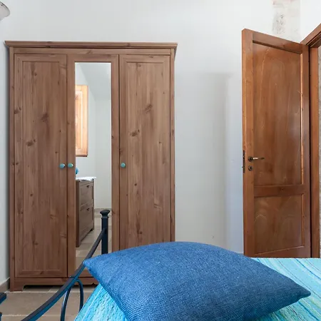 Trulli Acquario Gemelli Complex Holiday home Castellana Grotte