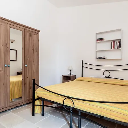 Trulli Acquario Gemelli Complex Castellana Grotte