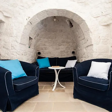 Trulli Acquario Gemelli Complex Holiday home *
