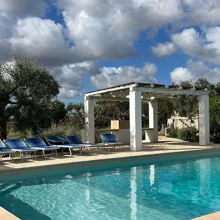 Trulli Acquario Gemelli Complex * 卡斯特拉纳格罗泰